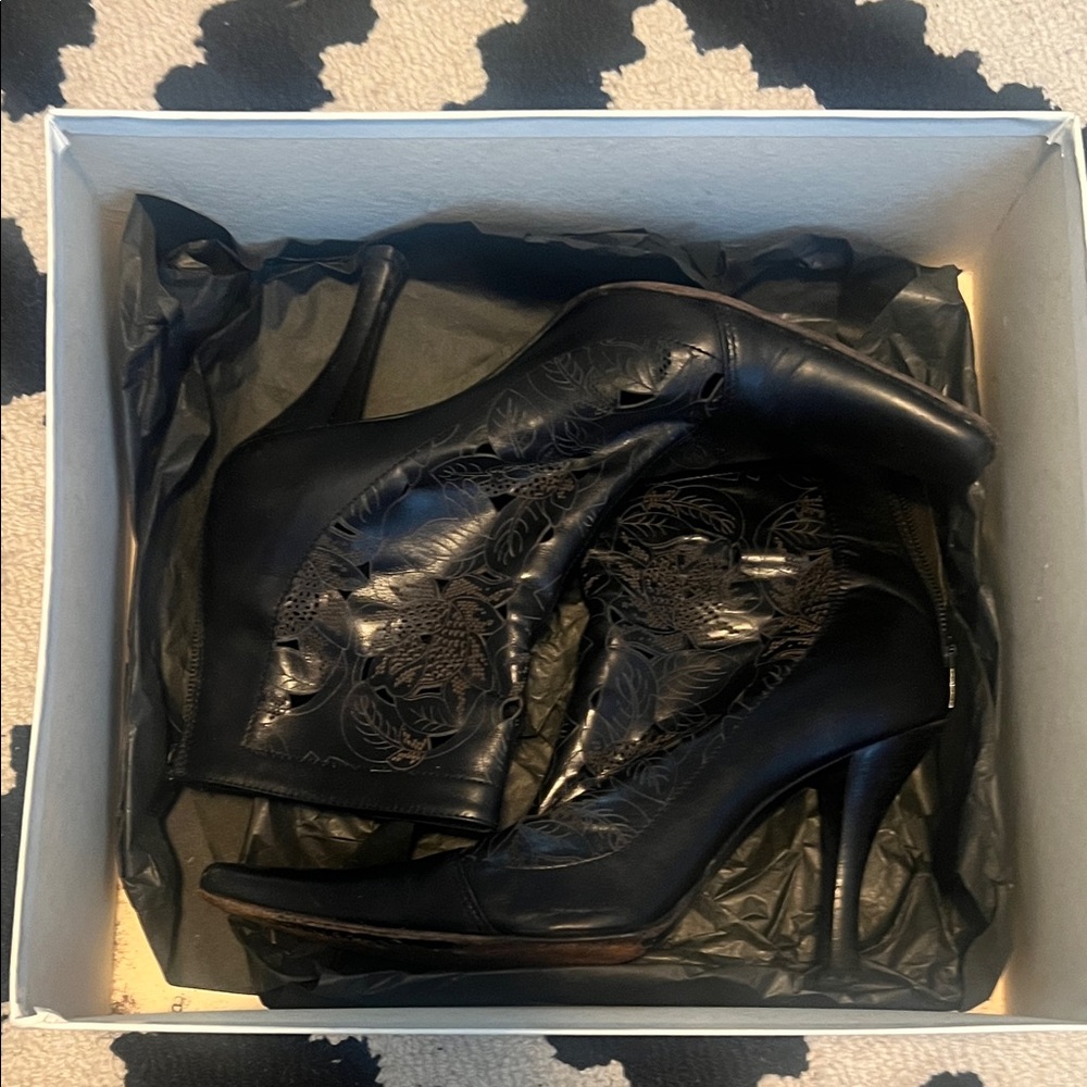 Vintage Elegant Italian Leather Vintage Black Women's ankle boots
